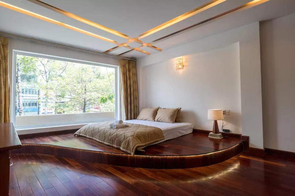 Scandinavian Apartment With Balcony In Bui Vien Ho-Chi-Minh-Stadt Exterior foto